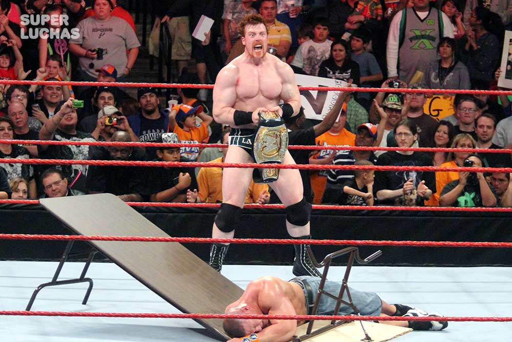 Un poco de historia: Así fue el primer evento TLC de WWE 5 primer evento TLC de WWE
