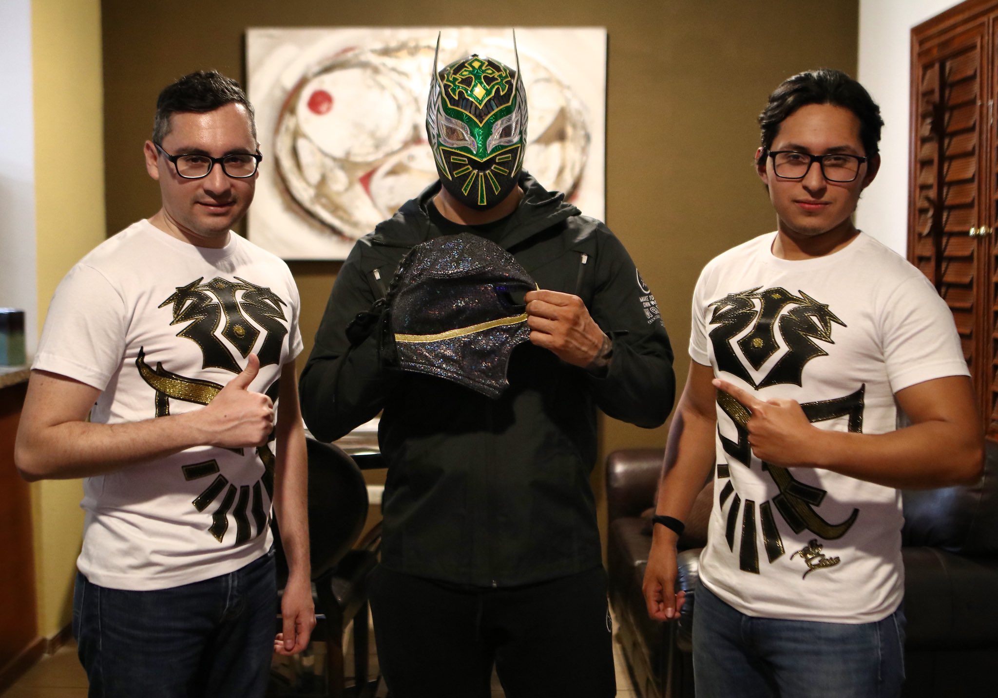 ULTIMA HORA: WWE confirma salida de Sin Cara y Luke Harper 3 Sin Cara y Luke Harper fuera de WWE