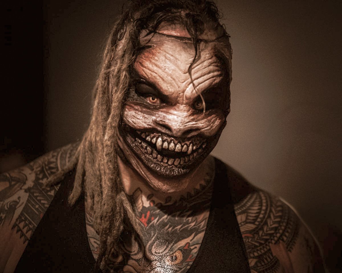 La aparición de The Fiend es removida en ciertas transmisiones en Reino Unido 2 Escenas con The Fiend