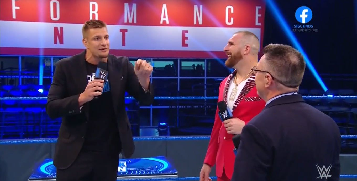 Las camisetas de WrestleMania 36, con un toque de humor 2 Las camisetas de WrestleMania 36