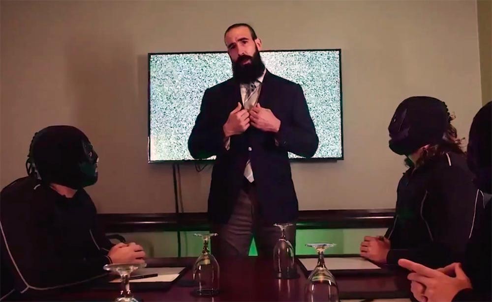 Cody niega que Brodie Lee esté parodiando a Vince McMahon 2 ¿Brodie Lee parodia de Vince McMahon?