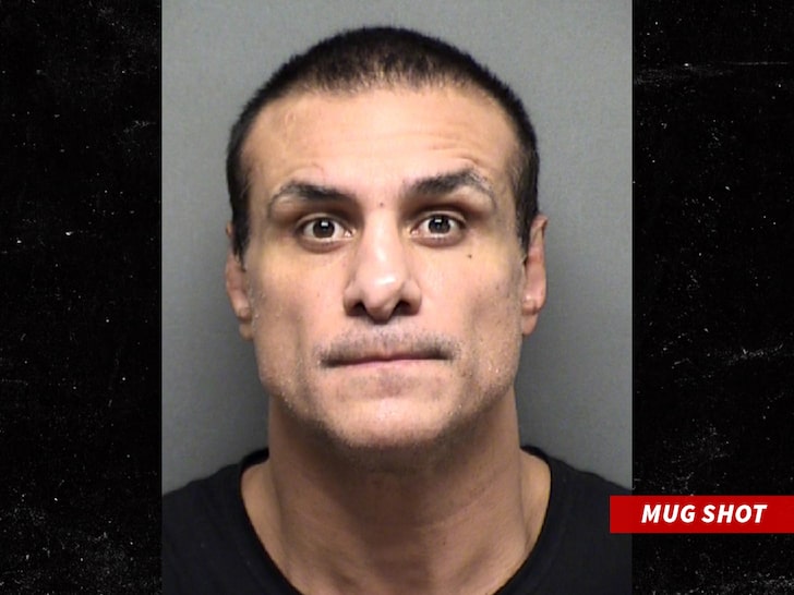 Alberto del Río en libertad tras pagar 50 mil de fianza 2 Alberto del Río arrestado (10/05/2020) / TMZ.com Alberto del Río en libertad