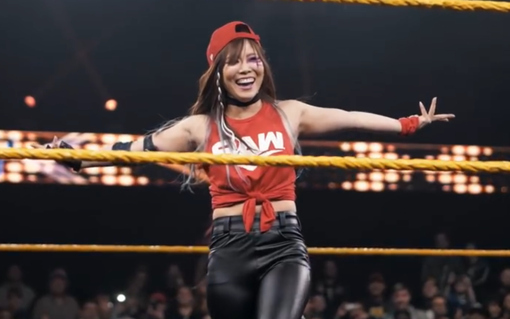 La herida de Kairi Sane: Así quedó su frente tras enfrentar a Nia Jax 1 Nia Jax Herida de Kairi Sane