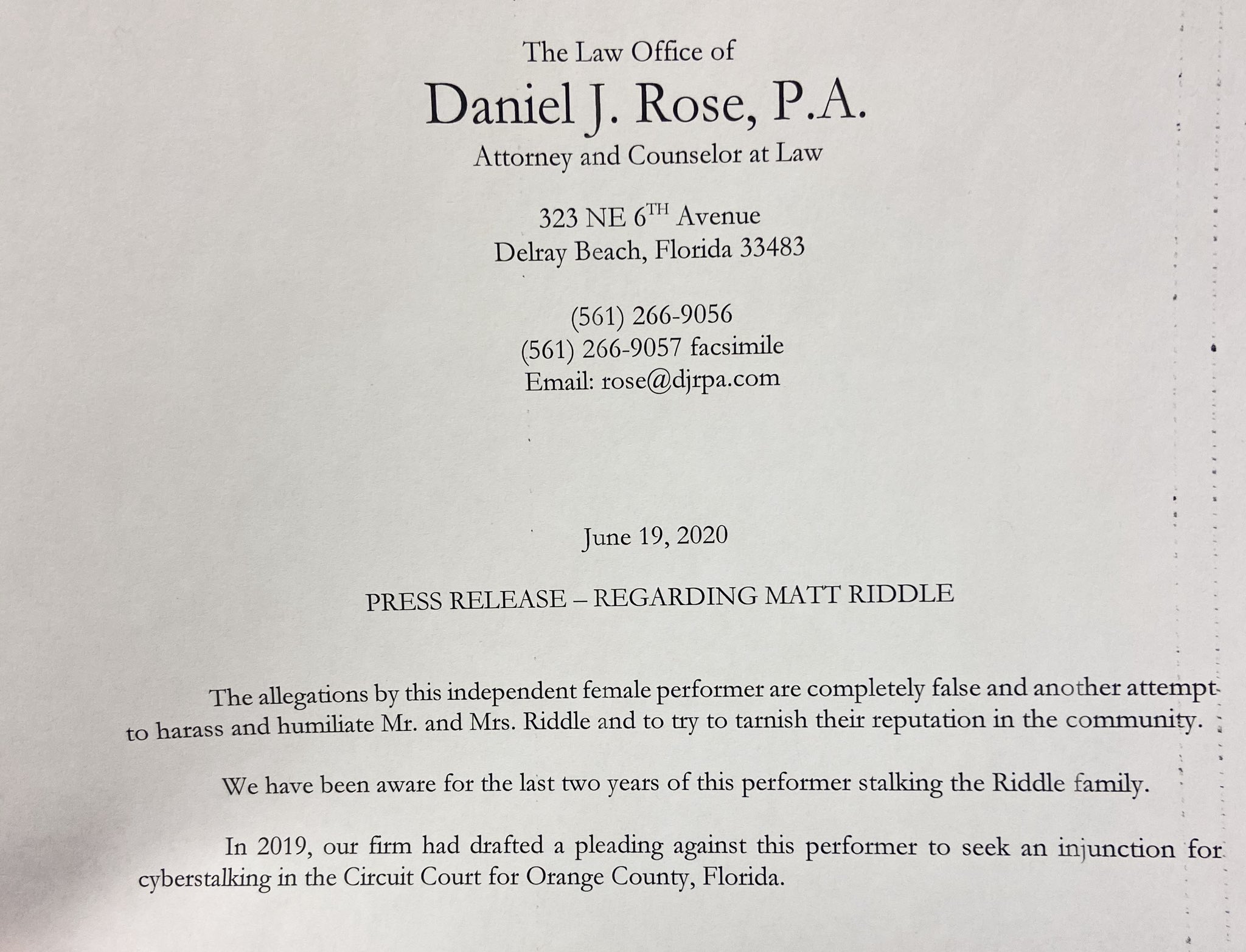 Más pruebas surgen contra Matt Riddle: Su esposa habría conocido del asunto 2 Más pruebas surgen contra Matt Riddle: Su esposa habría conocido del asunto 1