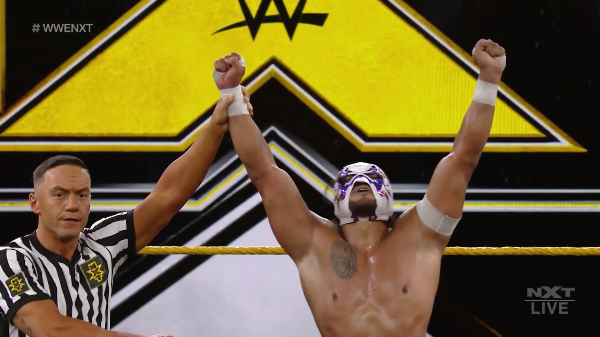 Hijo del Fantasma se salva de secuestro en NXT