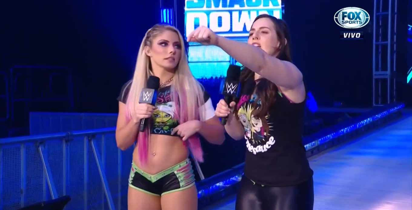 Alexa Bliss y Nikki Cross Alexa Bliss privatiza Twitter