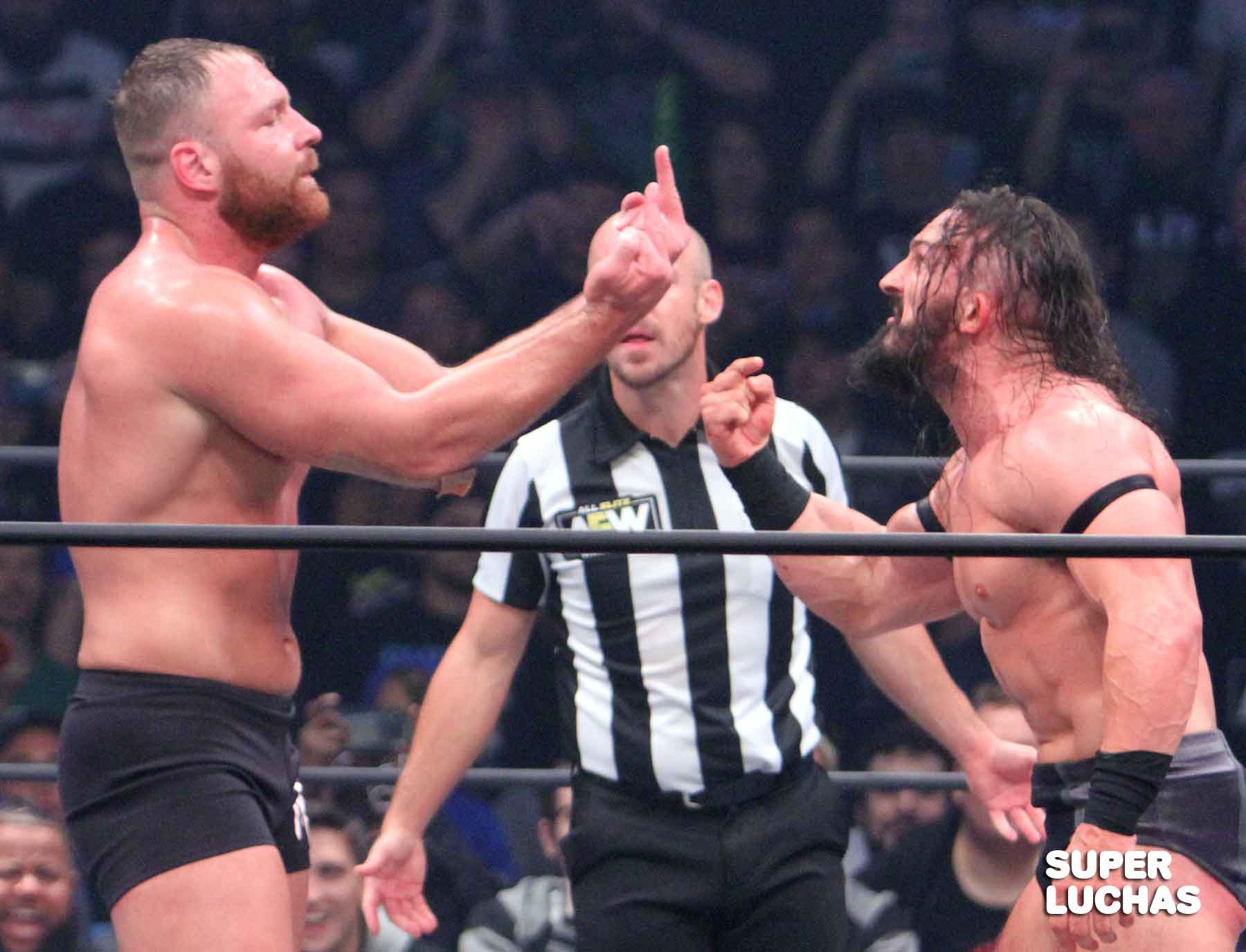 De infarto: Jon Moxley vs PAC, la próxima semana en AEW Dynamite 1 Jon Moxley vs PAC