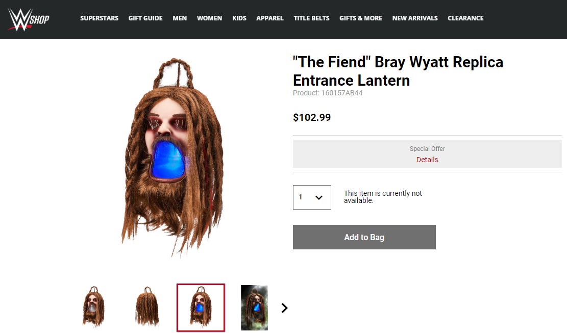 La cabeza decapitada de "The Fiend" Bray Wyatt ya está a la venta 2 La linterna de The Fiend Bray Wyatt en WWE Shop