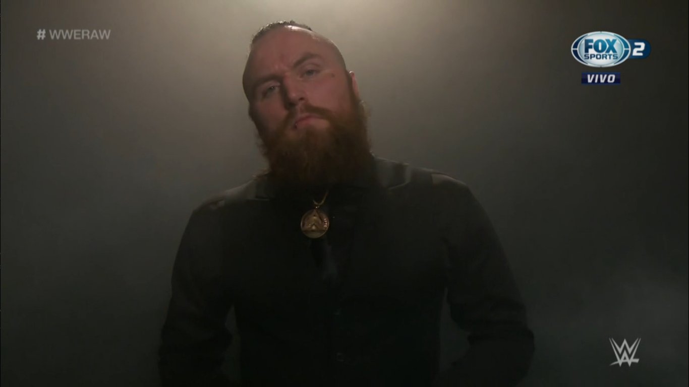 Aleister Black habla de Paul Heyman