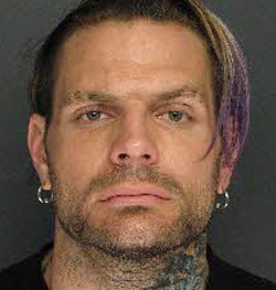 Jeff Hardy Mugshot 2009 / Moore County Sheriff Department / TMZ Esteroides de Jeff Hardy