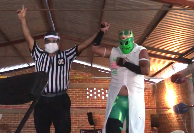 Luchador Coronavirus