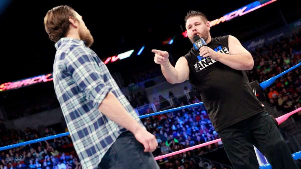 WWE le da libertad al micrófono a Kevin Owens Superluchas