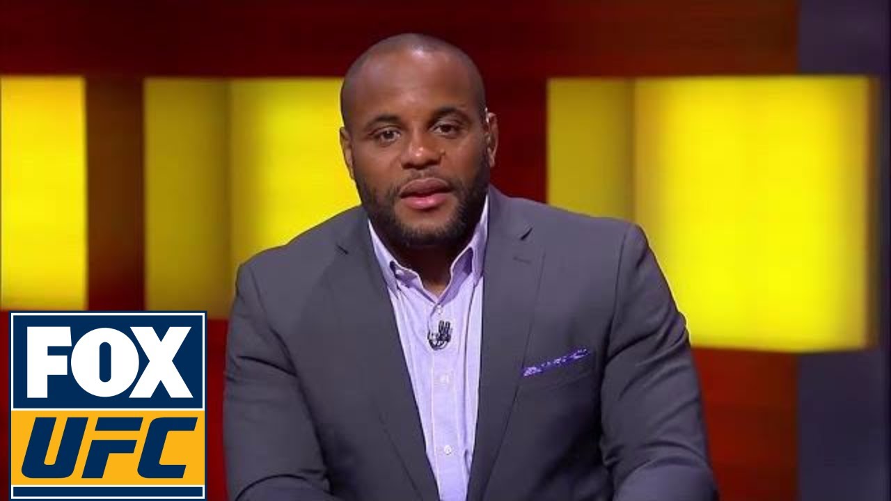 Daniel Cormier en UFC Tonight en 2017 - YouTube