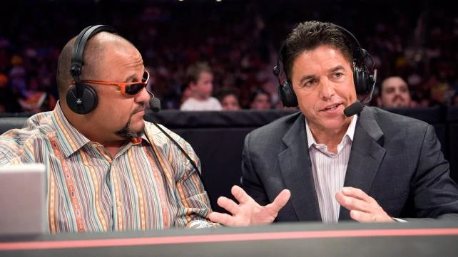Mike Adamle y Tazz ECW