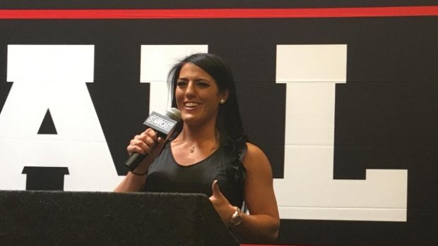 Tessa Blanchard en la conferencia de presentación de All In