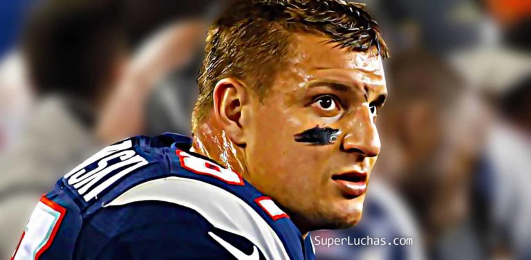 Rob Gronkowski llega a WWE