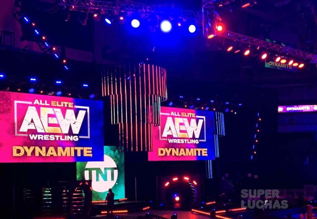 AEW Dynamite set