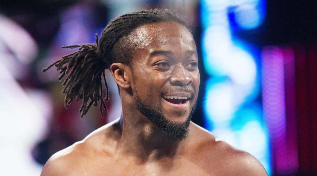 Kofi Kingston y sus salvadas en Royal Rumble