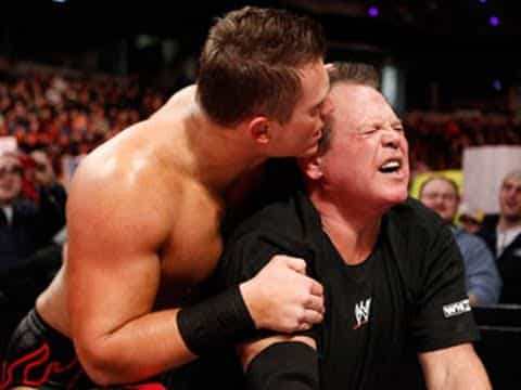 Jerry Lawler no estuvo en Raw