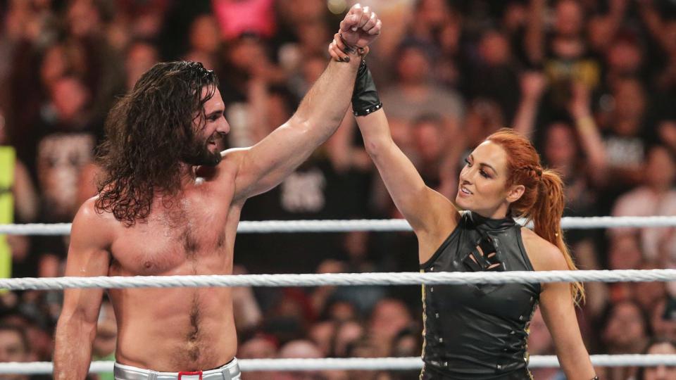 Becky Lynch anuncia su embarazo