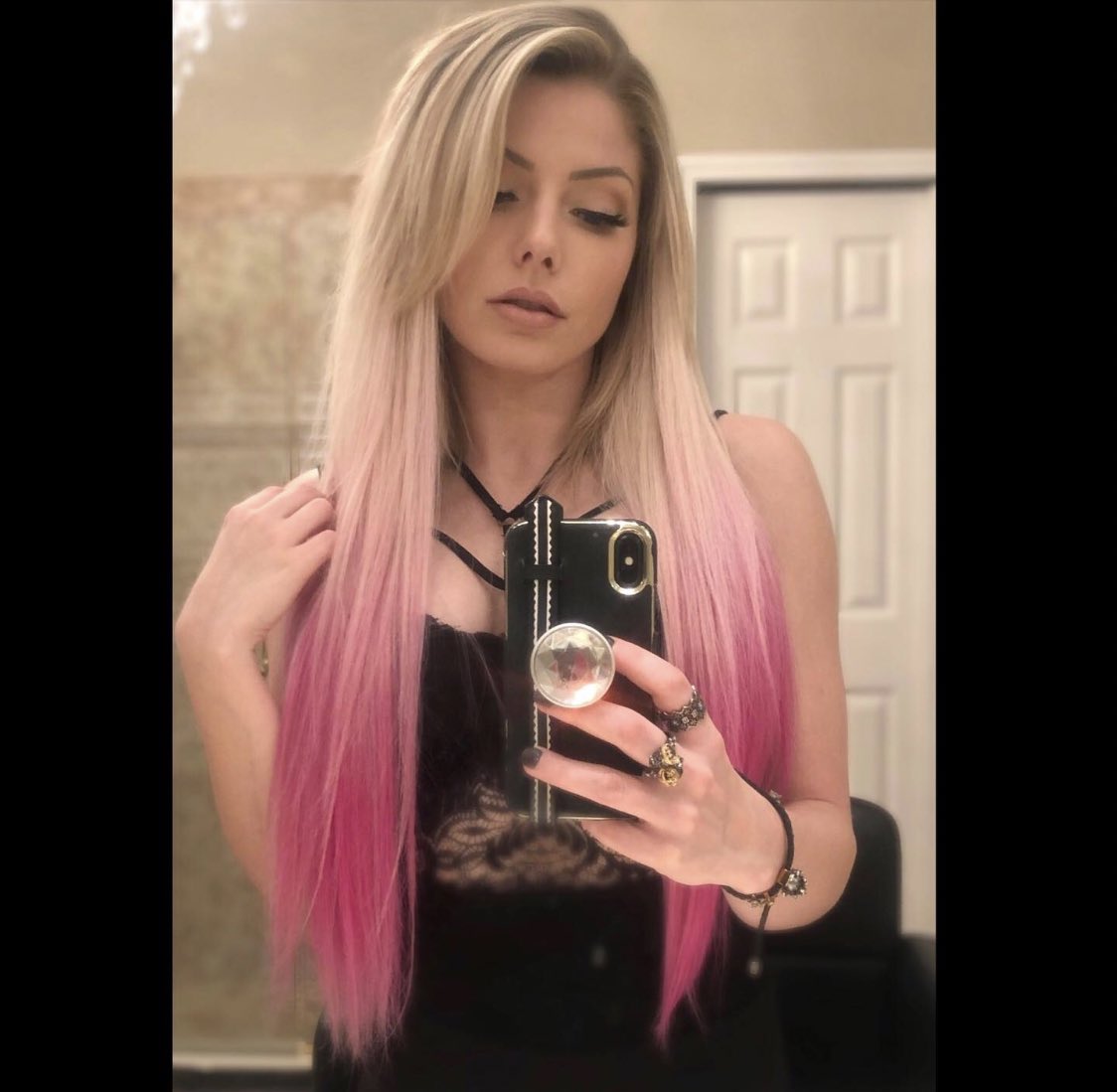 Alexa Bliss en Crown Jewel
