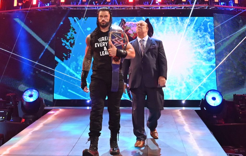 Roman Reigns y Paul Heyman en SmackDown / WWE
