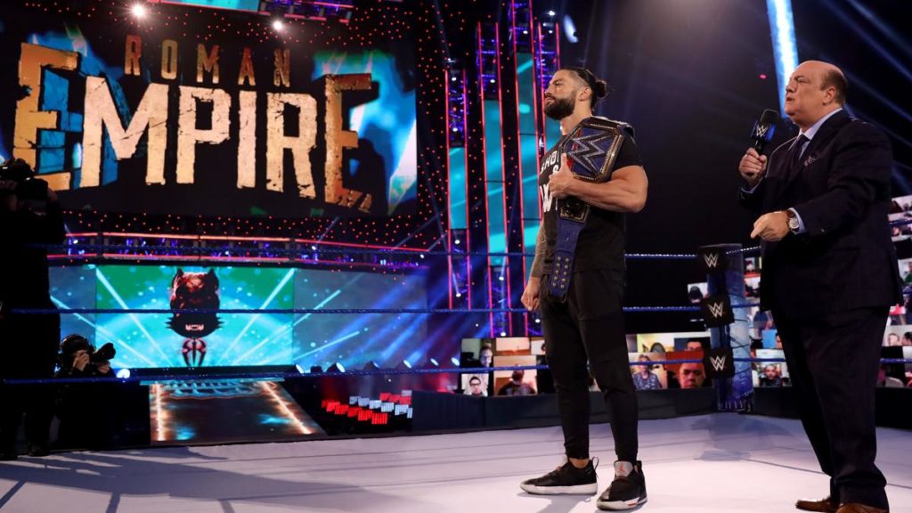 Roman Reigns y Paul Heyman en el episodio de SmackDown del 4 de septiembre de 2020 - WWE