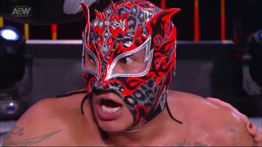 Rey Fénix en el episodio de AEW Dynamite del 21 de octubre de 2020 - AEW
