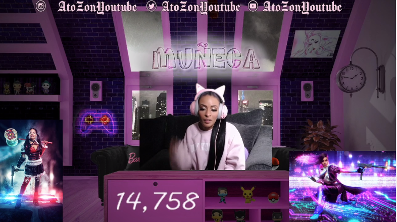 Zelina Vega transmitiendo en su cuenta de Twitch en el 2021