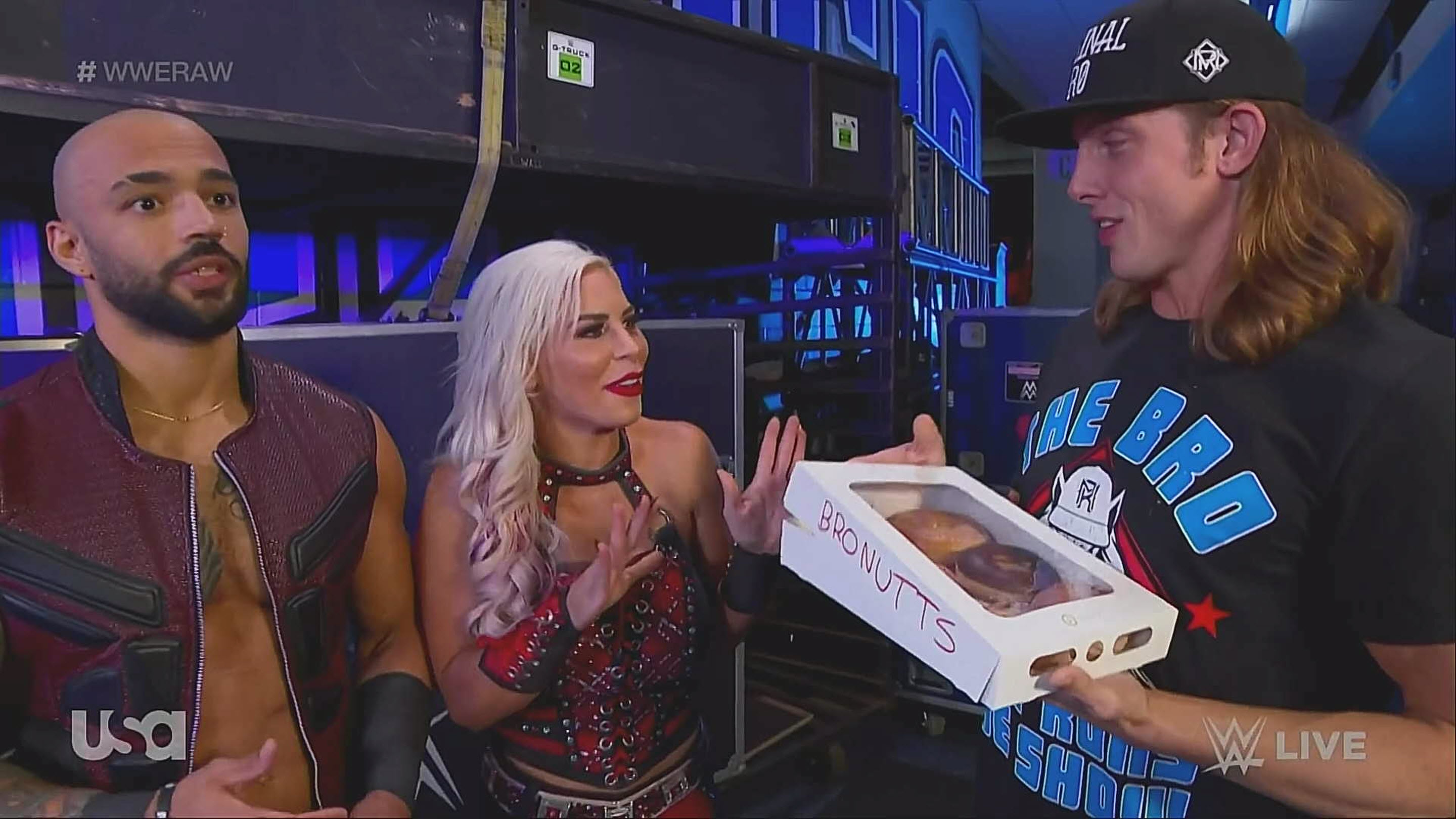 Riddle, Dana Brooke y Ricochet - Raw 7 de diciembre 2020