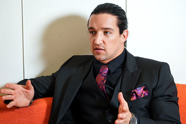 Jay White parece descartado para AEW