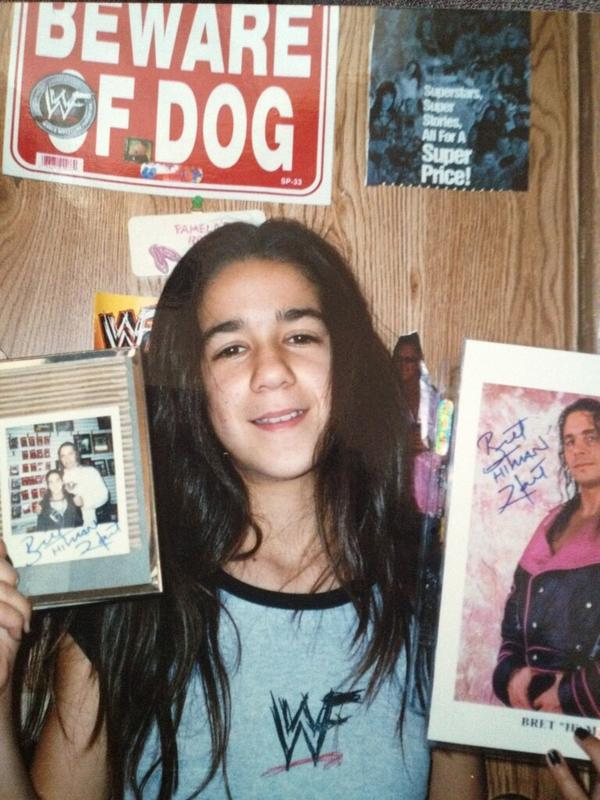 Bayley recuerda cuando en 2004 conoció a Edge y a Victoria Superluchas