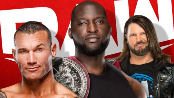 Randy Orton vs. Omos (con AJ Styles) en WWE Raw
