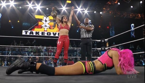 Raquel González venció a Dakota Kai en NXT TakeOver 36 (22/08/2021) / WWE