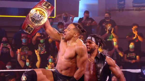 carmelo hayes y trick williams nxt 12 de octubre 2021