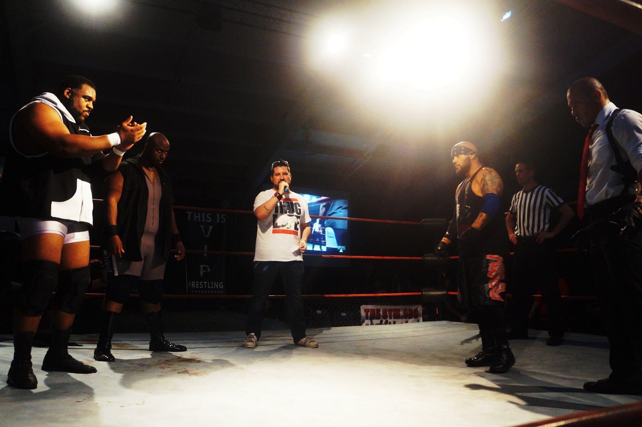 The Pretty Boy Killers vs. Homicide y Low-Ki