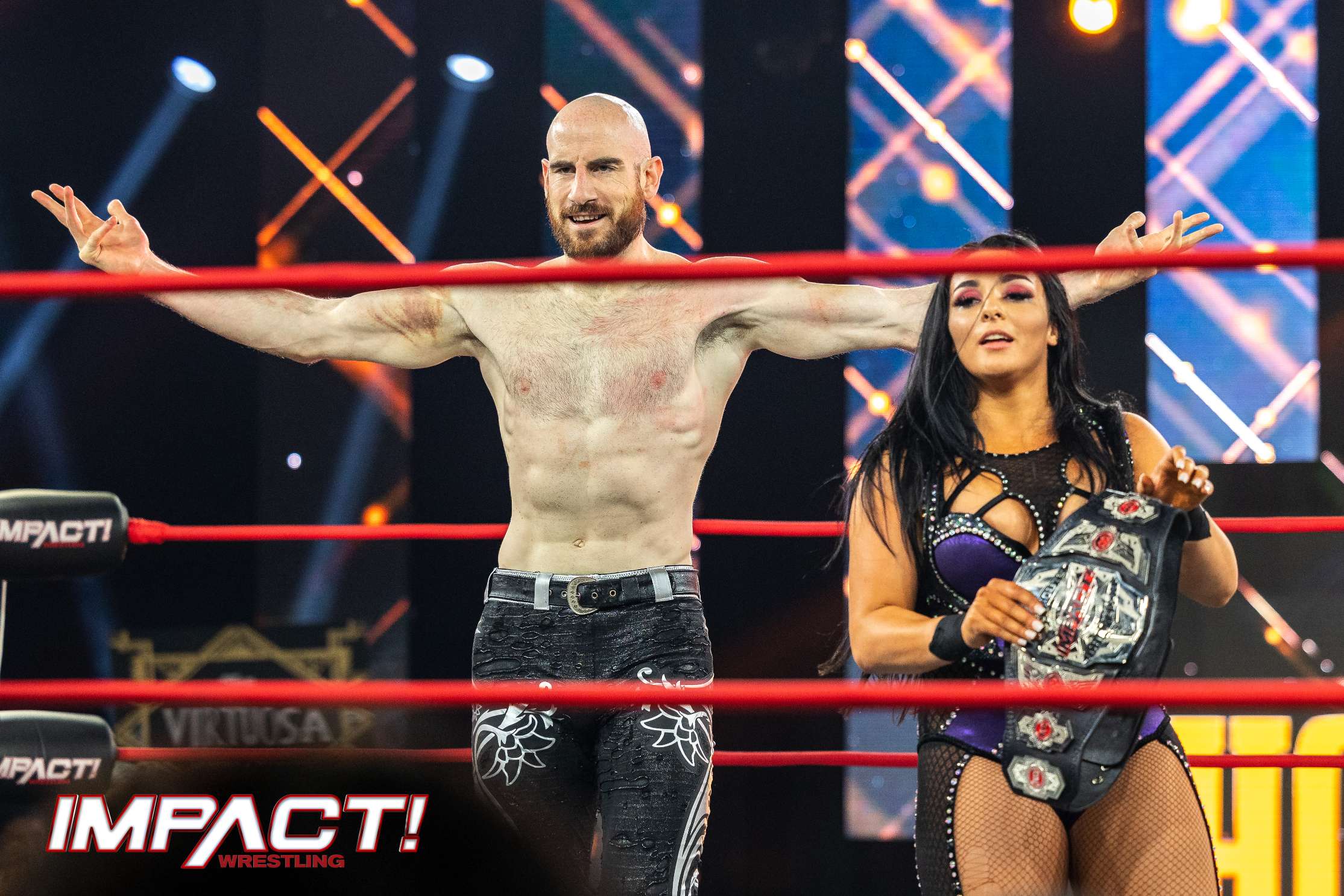 Matthew Rehwoldt (Aiden English) y Deonna Purrazzo en Homecoming / Impact Wrestling