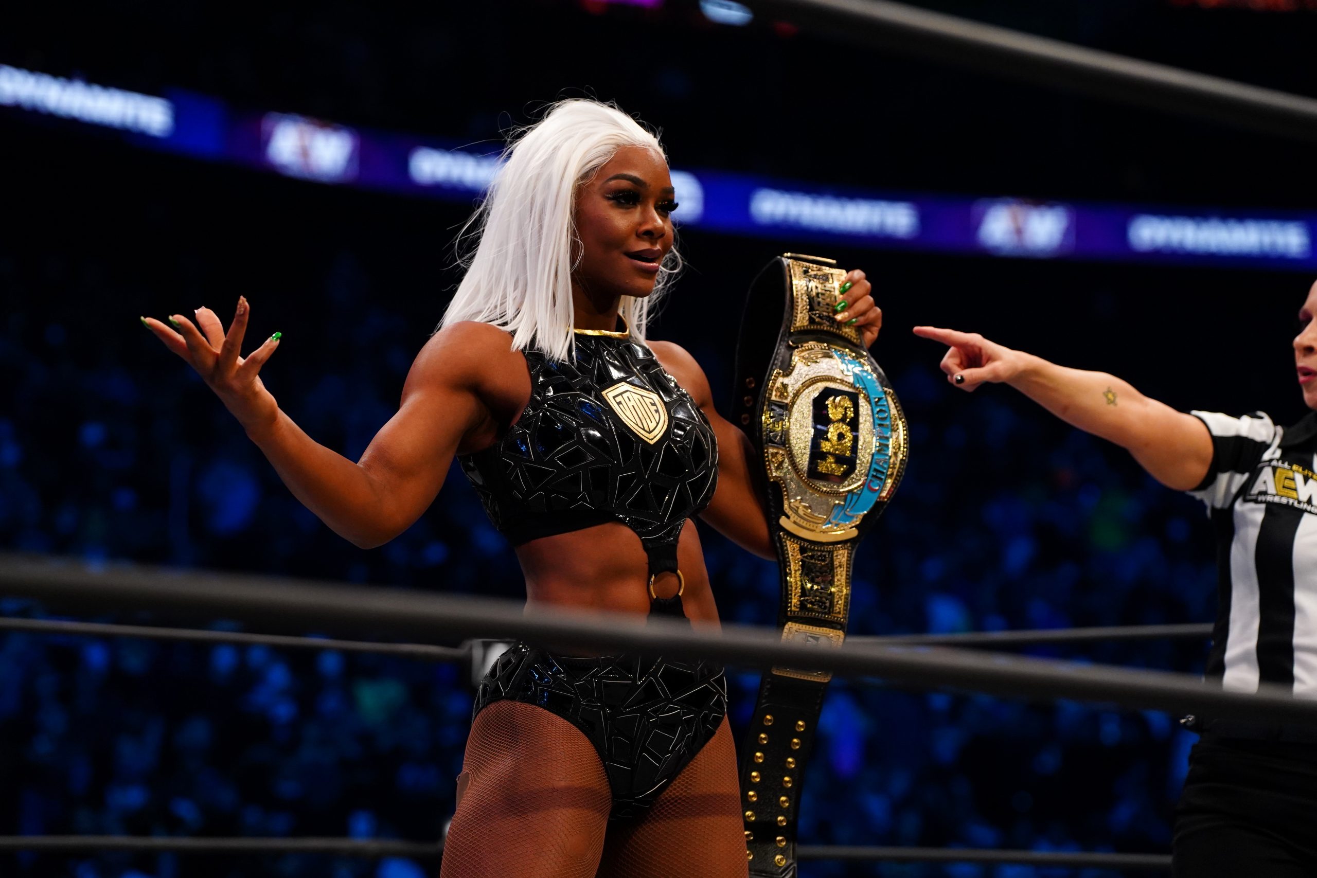 Jade Cargill ganando el Campeonato TBS en AEW Dynamite del 5 de enero de 2022 - AEW