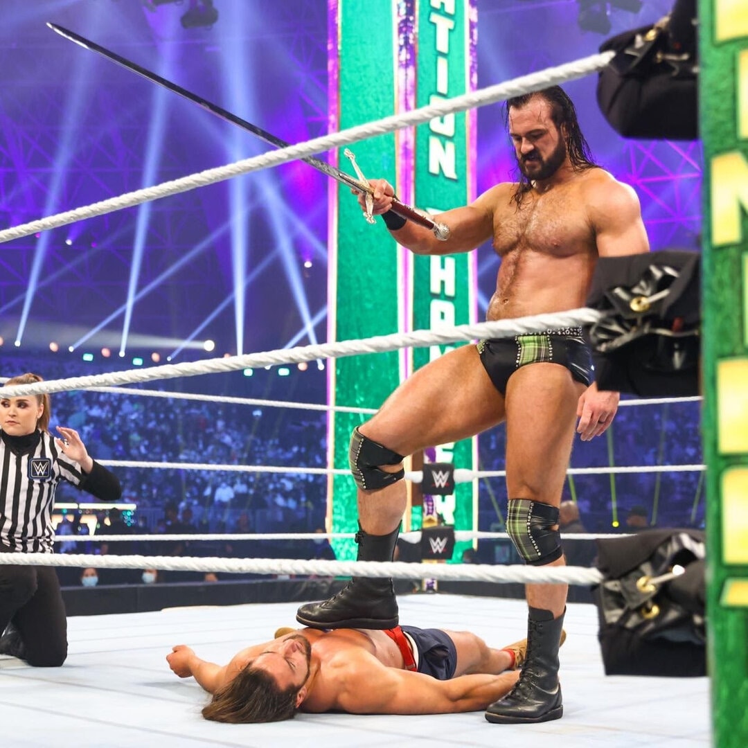 Drew McIntyre vence a Madcap Moss en Elimination Chamber 2022