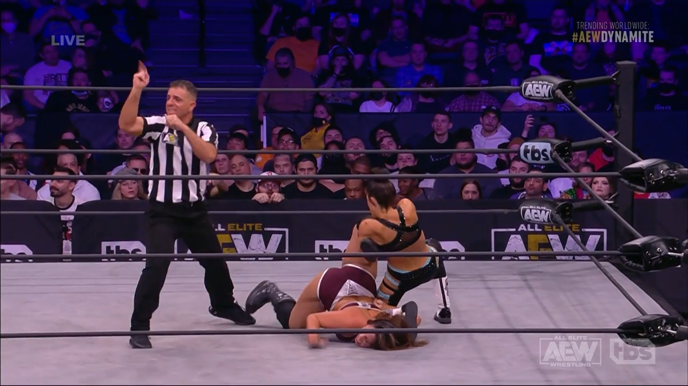 Aew Dynamite 09.02.2022 Serena Deeb Katie Arquette 3