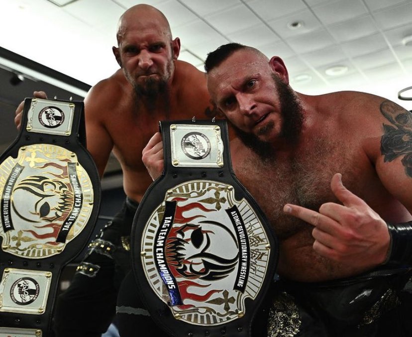 Big Kon y Vik, The Awakening, como Campeones de Parejas Atomic Revolutionary Wrestling