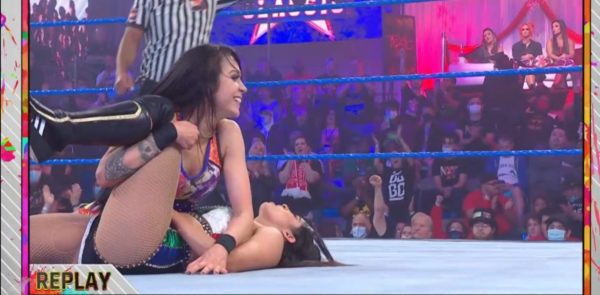 cora jade y valentina feroz nxt 1 de marzo 2022
