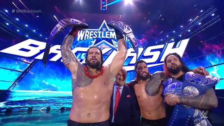 Roman Reigns, Paul Heyman, Jimmy Uso y Jey Uso en WrestleMania Backlash 2022 (08/05/2022) / WWE