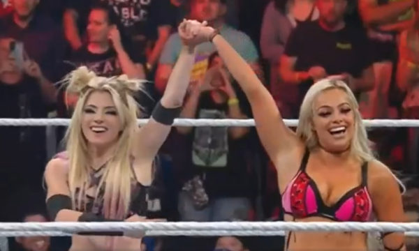 Alexa Bliss y Liv Morgan