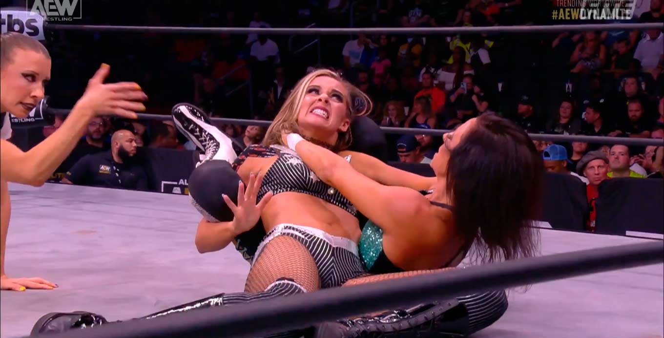 Anna Jay vs. Serena Deeb - AEW DYNAMITE 13 de julio 2022