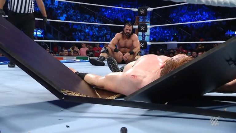 Drew McIntyre venció a Sheamus en un Good old-fashioned Irish Donnybrook Match en WWE SmackDown (29/07/2022) / WWE