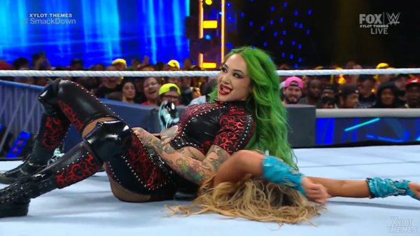 Shotzi Blackheart vs. Aliyah en WWE SmackDown (29/07/2022) / WWE