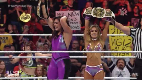 Raquel Rodríguez Aliyah 1 Aliyah y Raquel Rodríguez - WWE RAW
