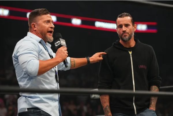 Ace Steel y CM Punk en AEW Dynamite 31-08-2022