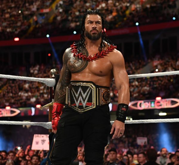Roman Reigns en Cardiff Roman Reigns - WWE